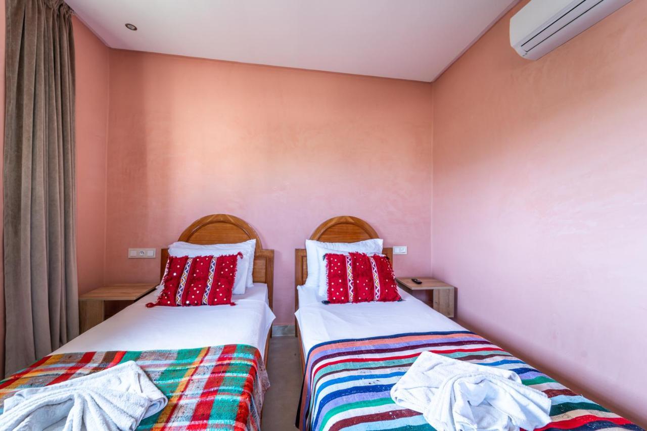 Riad Les Nuits De Fes Exterior photo