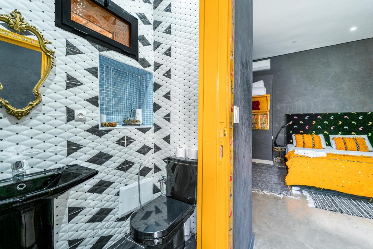 Riad Les Nuits De Fes Exterior photo